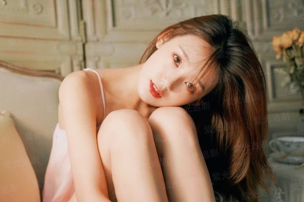 在这里